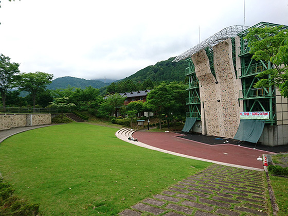 「神奈川県立山岳スポーツセンター」で自然と親しむ休日